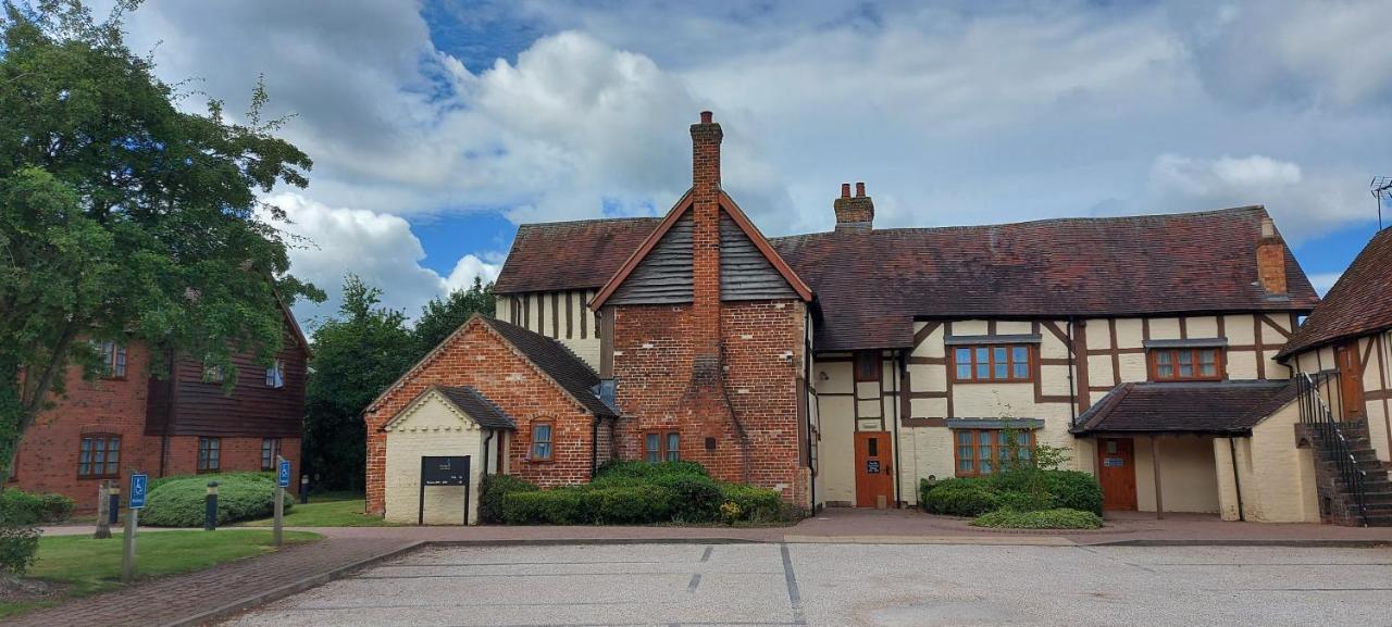 Meadow Farm Redditch By Marstons Inns Экстерьер фото