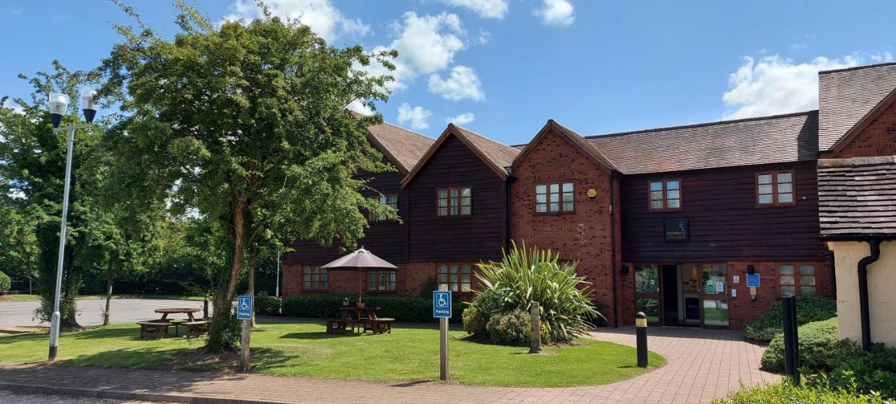 Meadow Farm Redditch By Marstons Inns Экстерьер фото