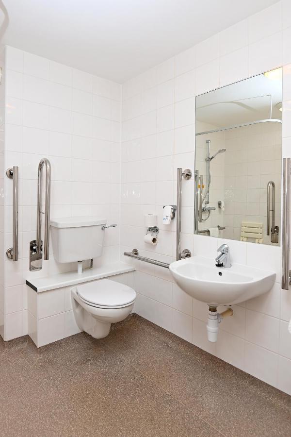 Meadow Farm Redditch By Marstons Inns Экстерьер фото